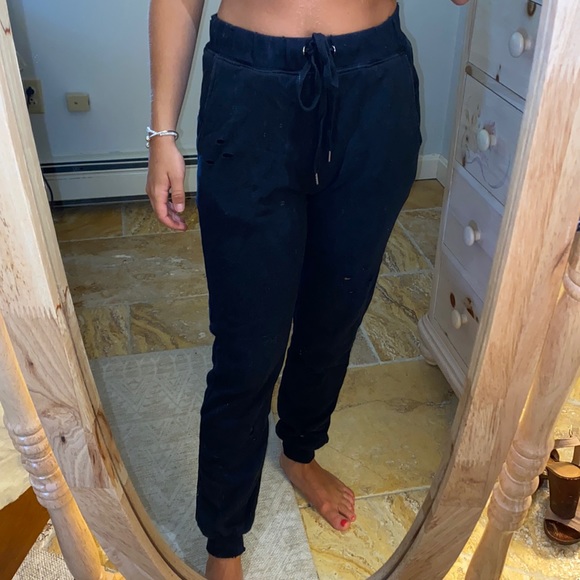 Black honey punch joggers with rips - Picture 2 of 2